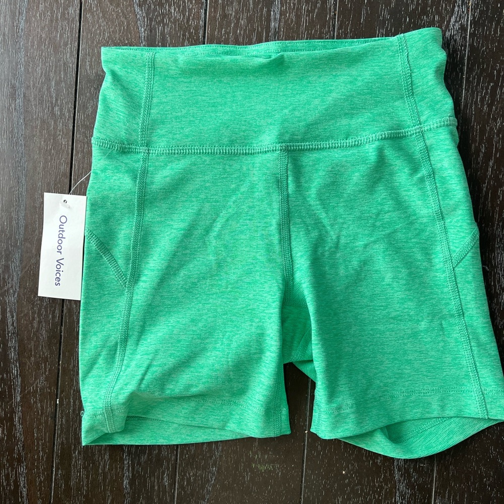 Outdoor voices 5 inch warmup short